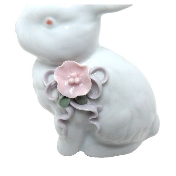 2 Porcelain White Rabbit Bunny Figurines Hand Painted Ceramic Spring Decor VTG - Picture 2 of 16